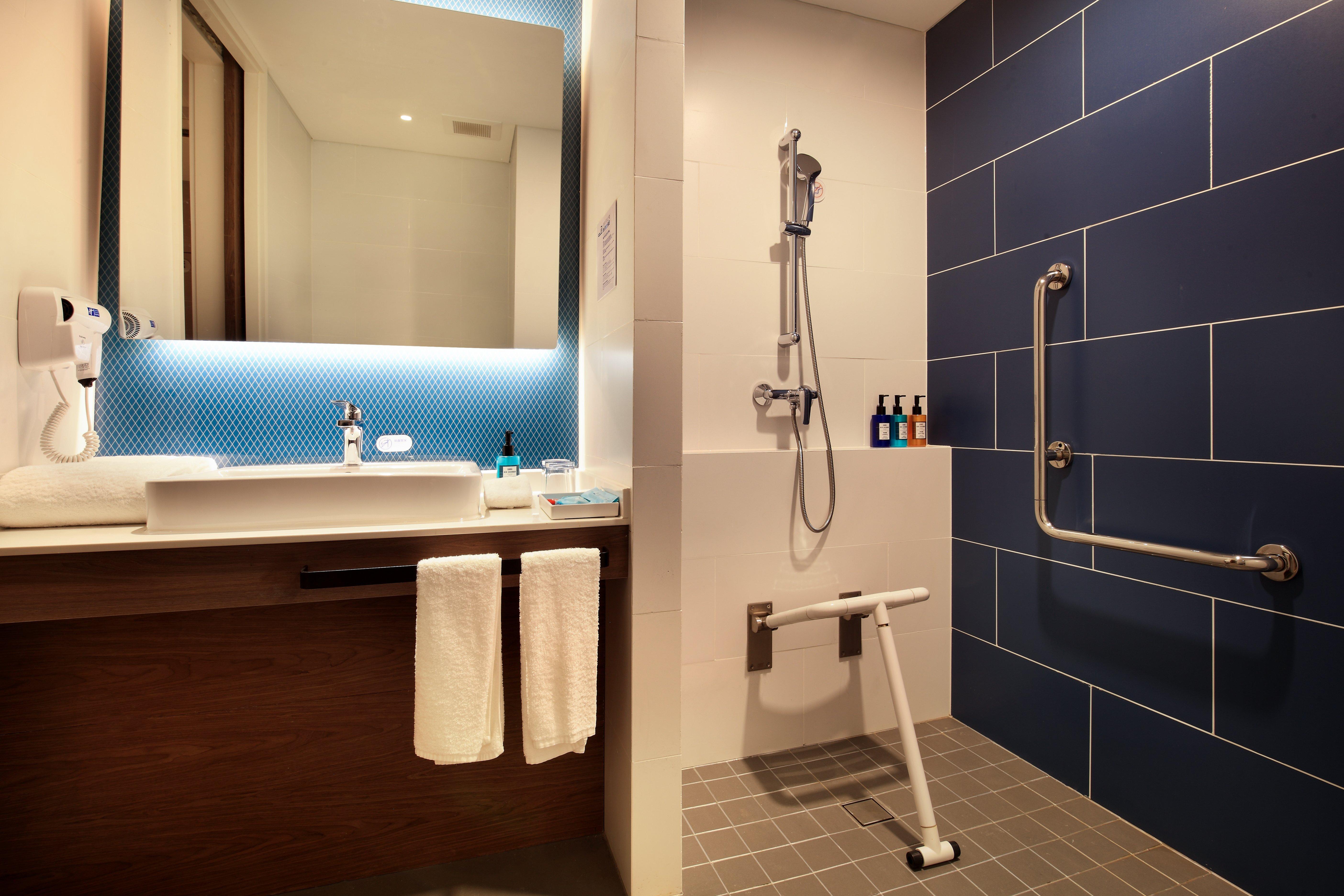 Holiday Inn Express Guilin City Center By Ihg Exteriör bild