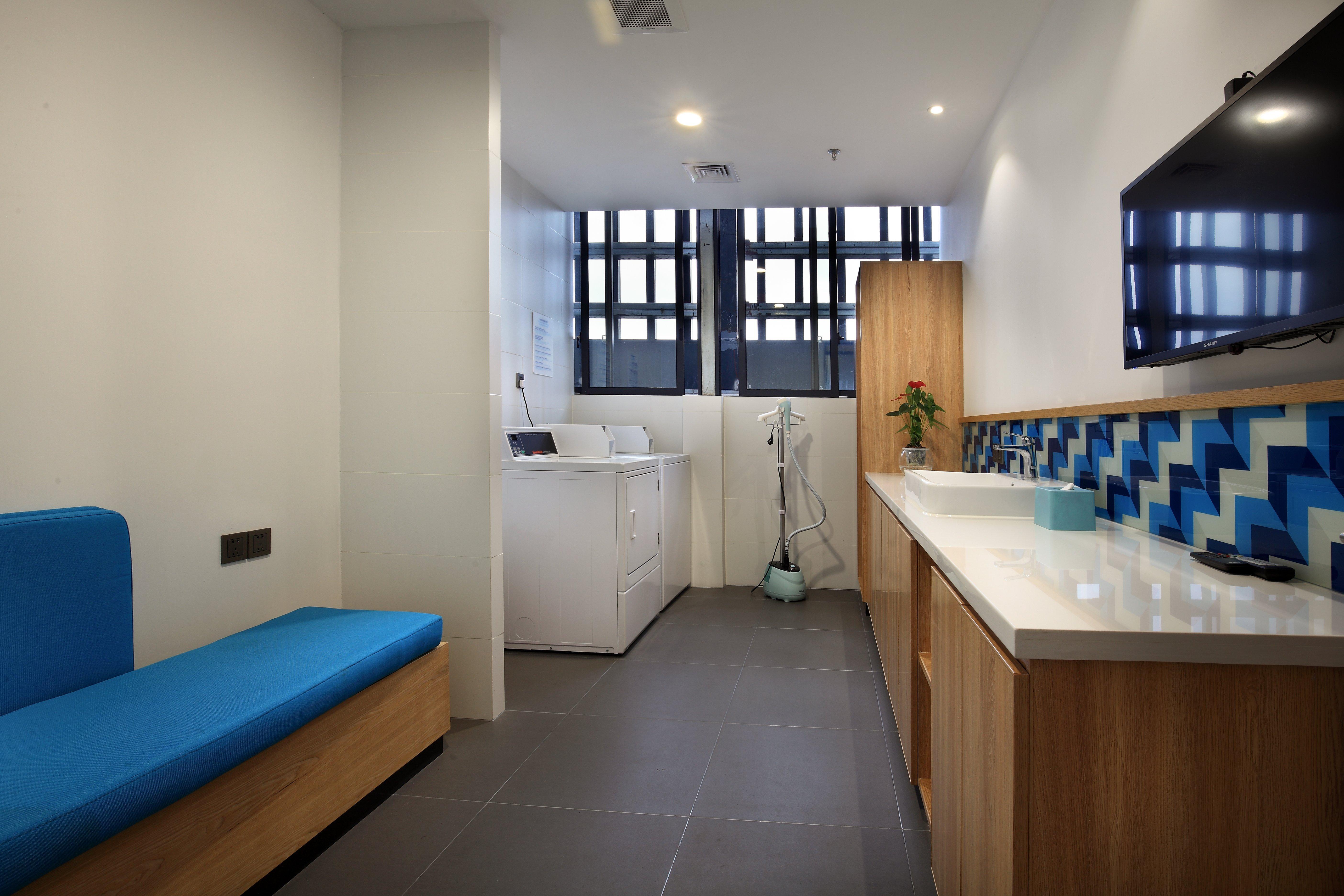 Holiday Inn Express Guilin City Center By Ihg Exteriör bild