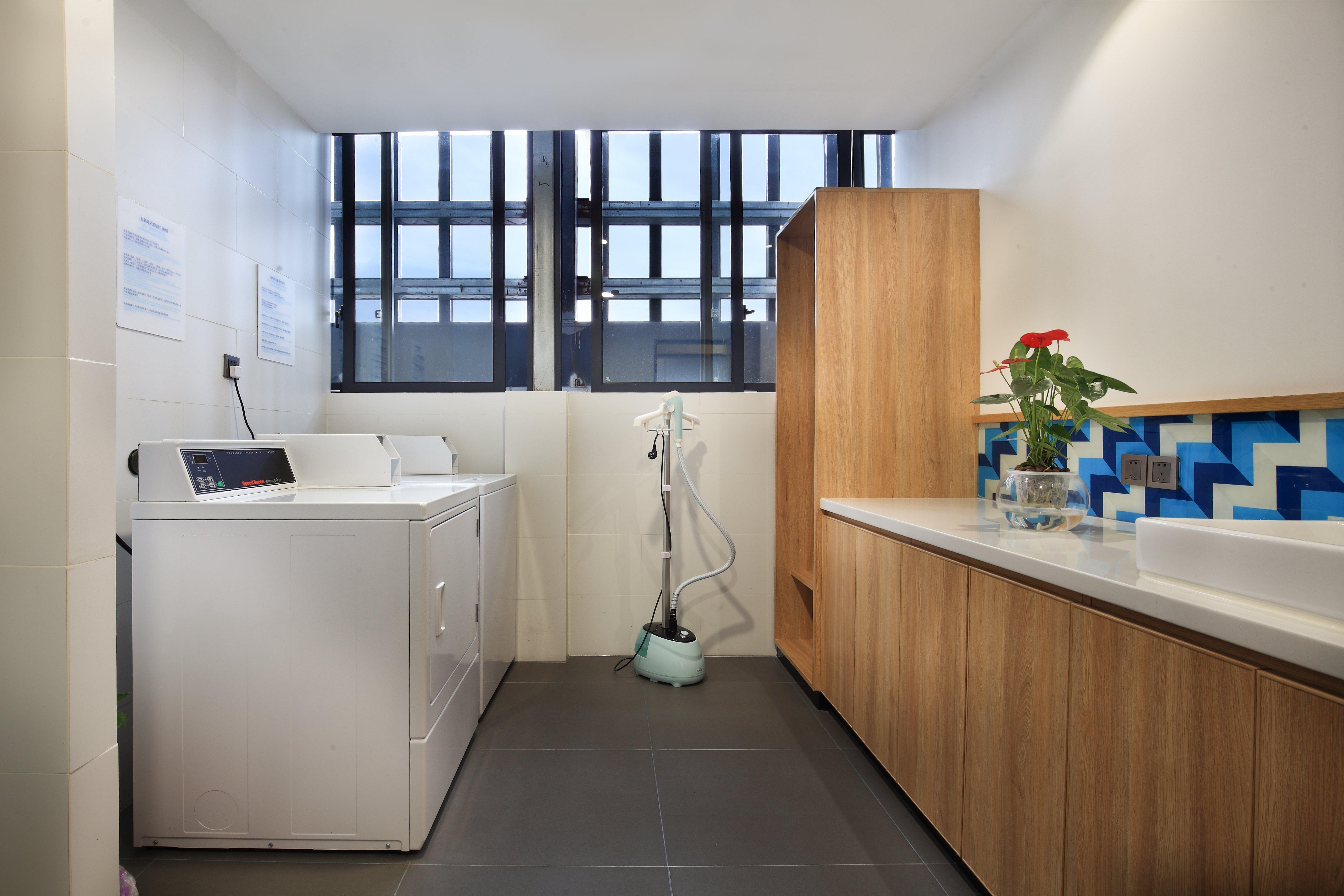 Holiday Inn Express Guilin City Center By Ihg Exteriör bild