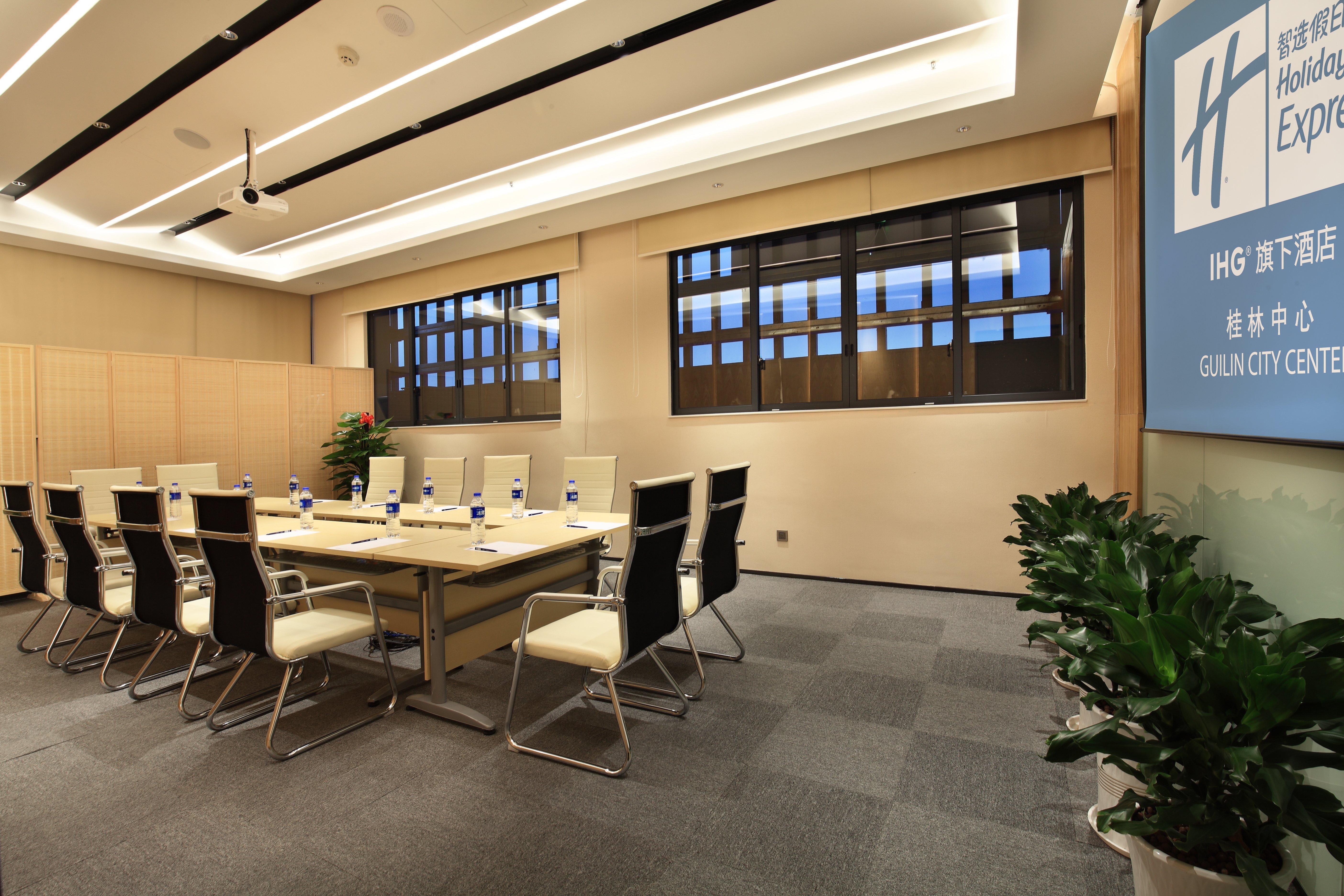 Holiday Inn Express Guilin City Center By Ihg Exteriör bild